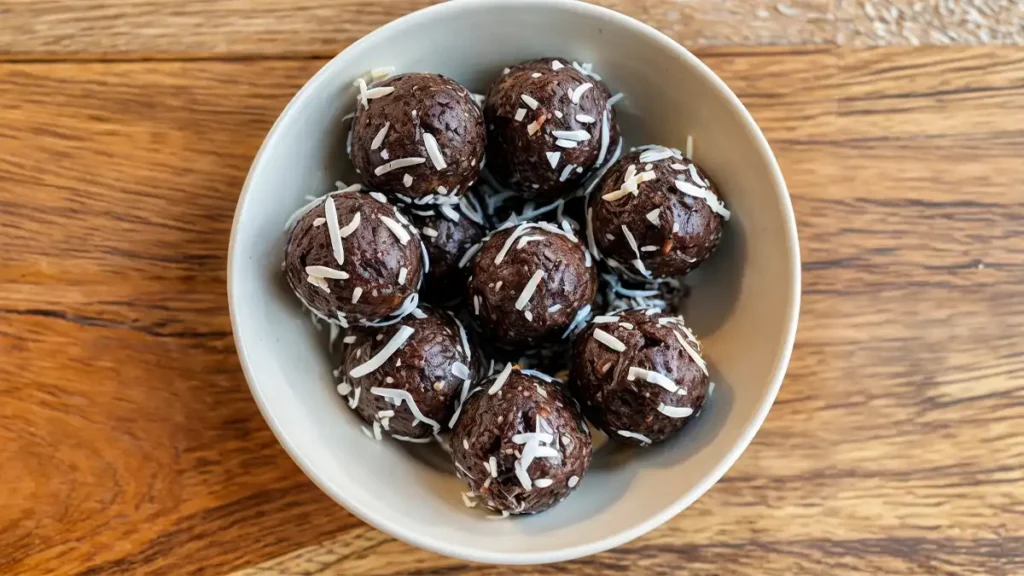 Elderberry Bombs Recipe: Immune-Boosting Treats